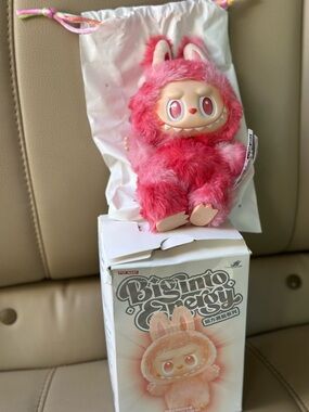 POP MART Labubu Big into energy-LOVE Plush Figure Collectible OPENED BOX